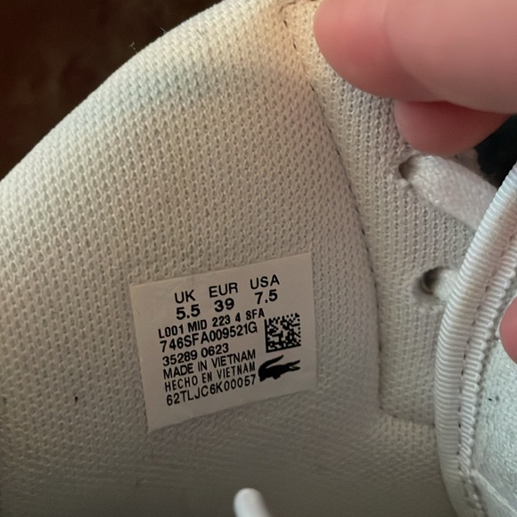 “Lacoste” White Mid Leather Sneakers! - Picture 8 of 9